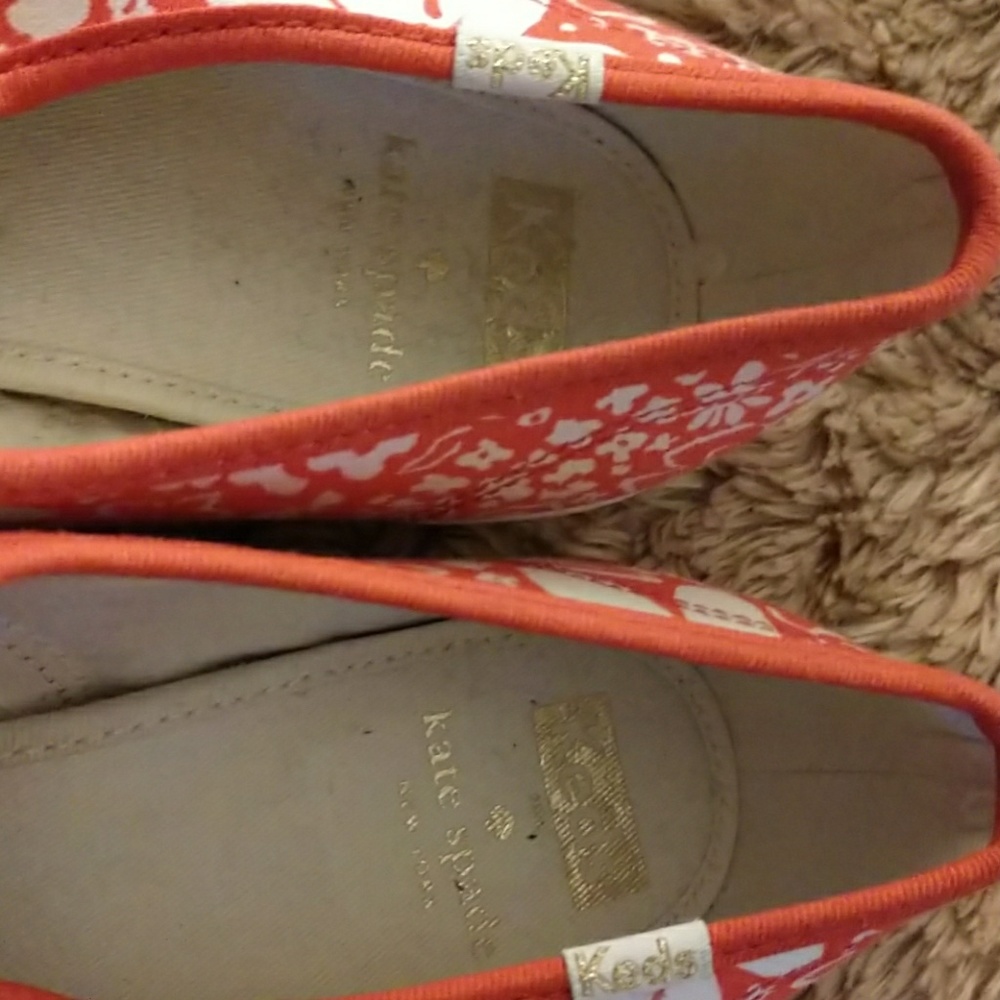 Shoes - Picture 3 of 4